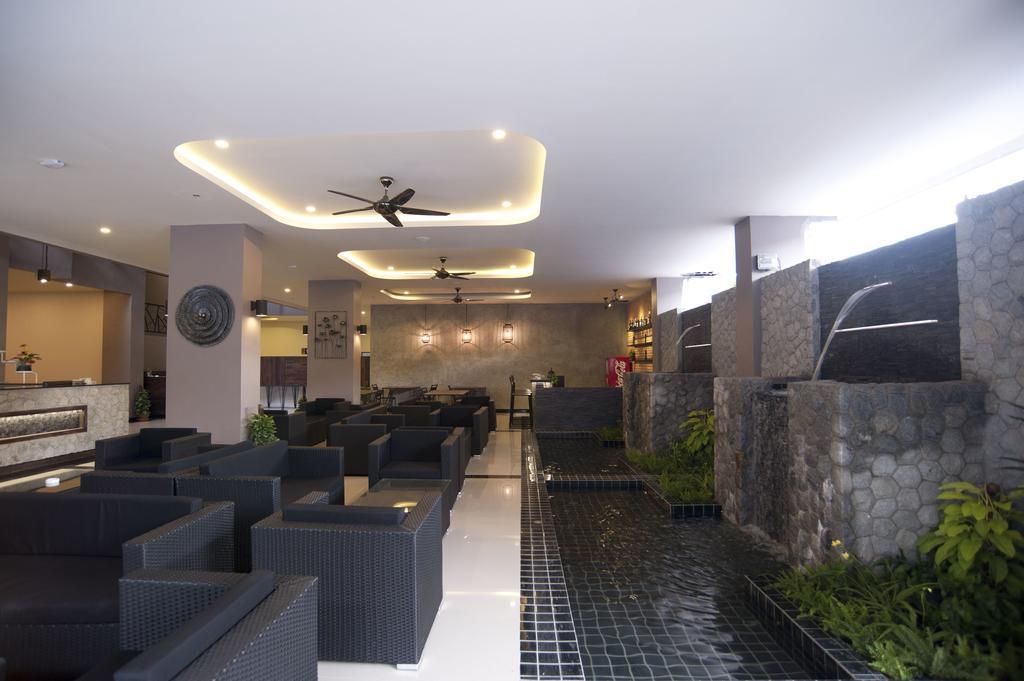 G Penthouse Villa Phuket Exteriör bild
